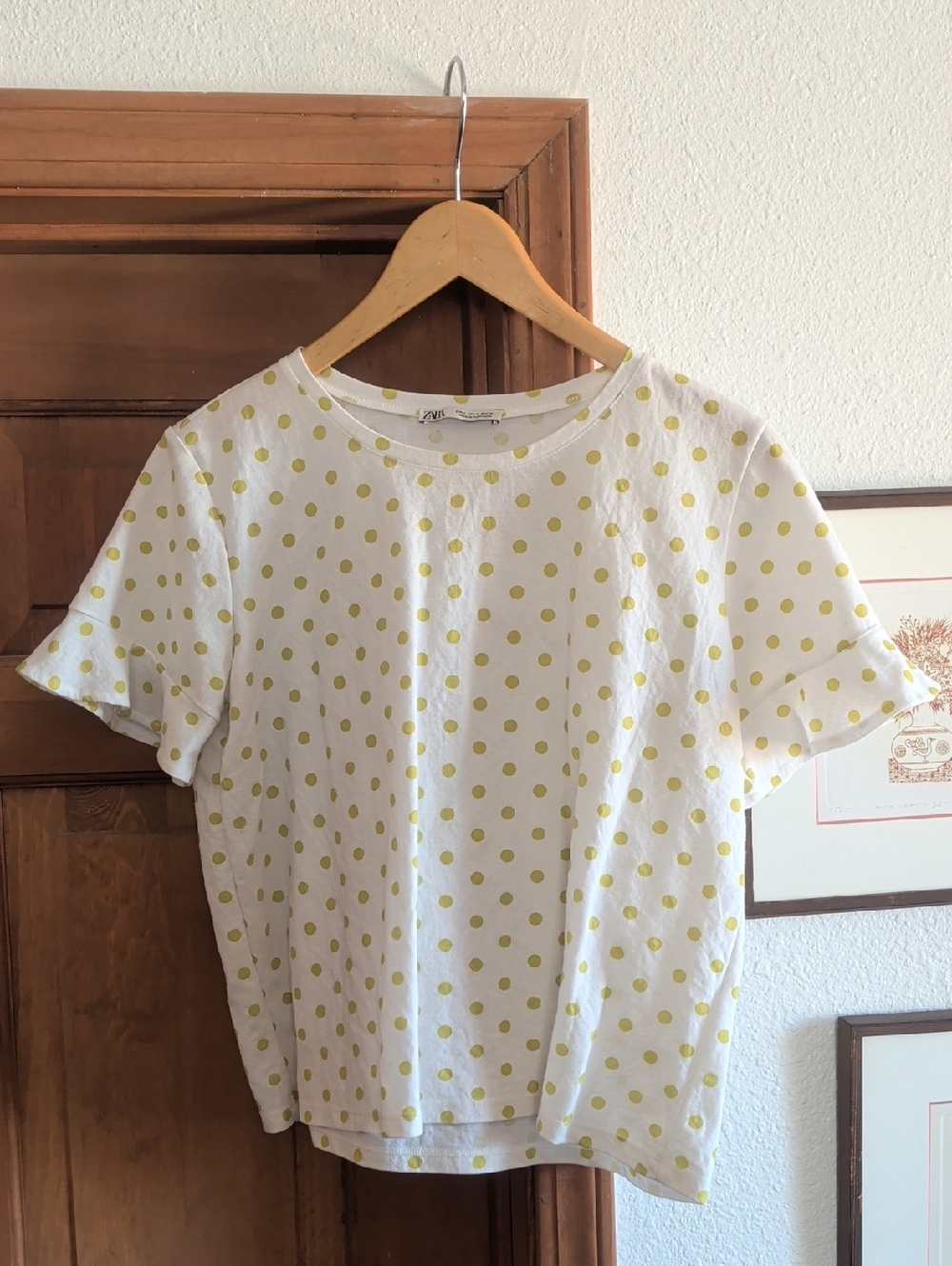 Zara White Short Sleeve Tee with Lime Green Polka Dots